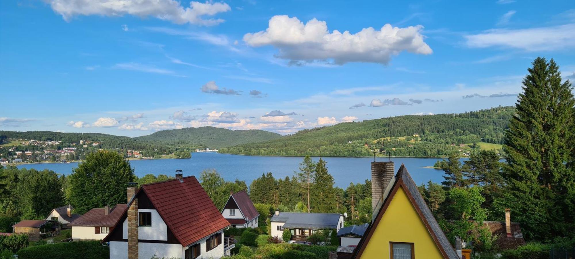 Apartman Sara Lipno nad Vltavou Ngoại thất bức ảnh